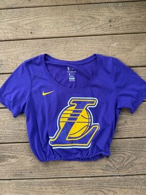Los Angeles Lakers Purple Cropped Tee